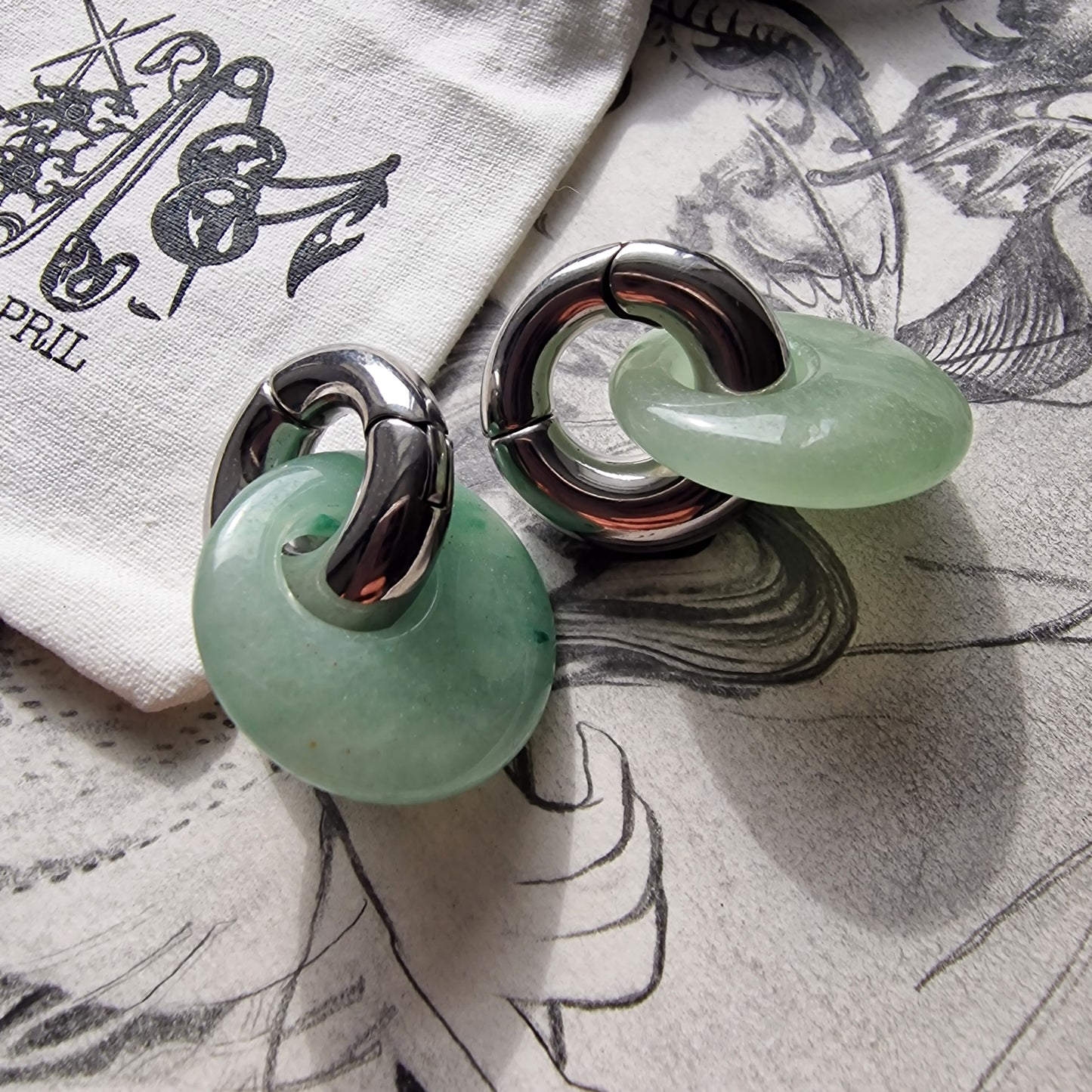 6MM 2G Organic Green Jade × Double Donuts