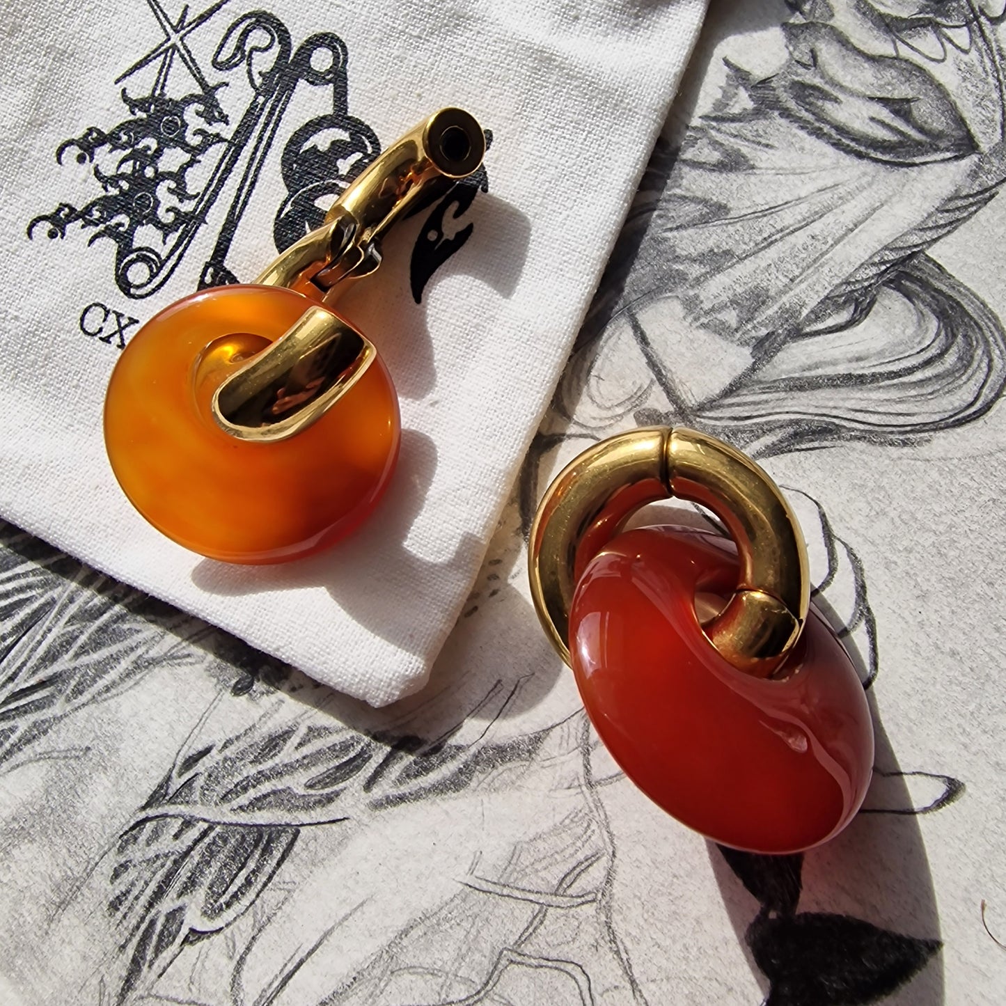 6MM 2G Organic Red Agate x Double Donut Hangers