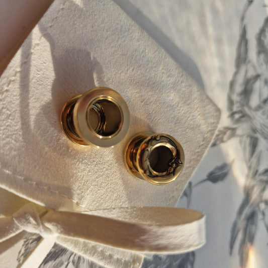 10MM 00G gold moon cresent screw tunnels | stretched lobes tunnels | plugs alt