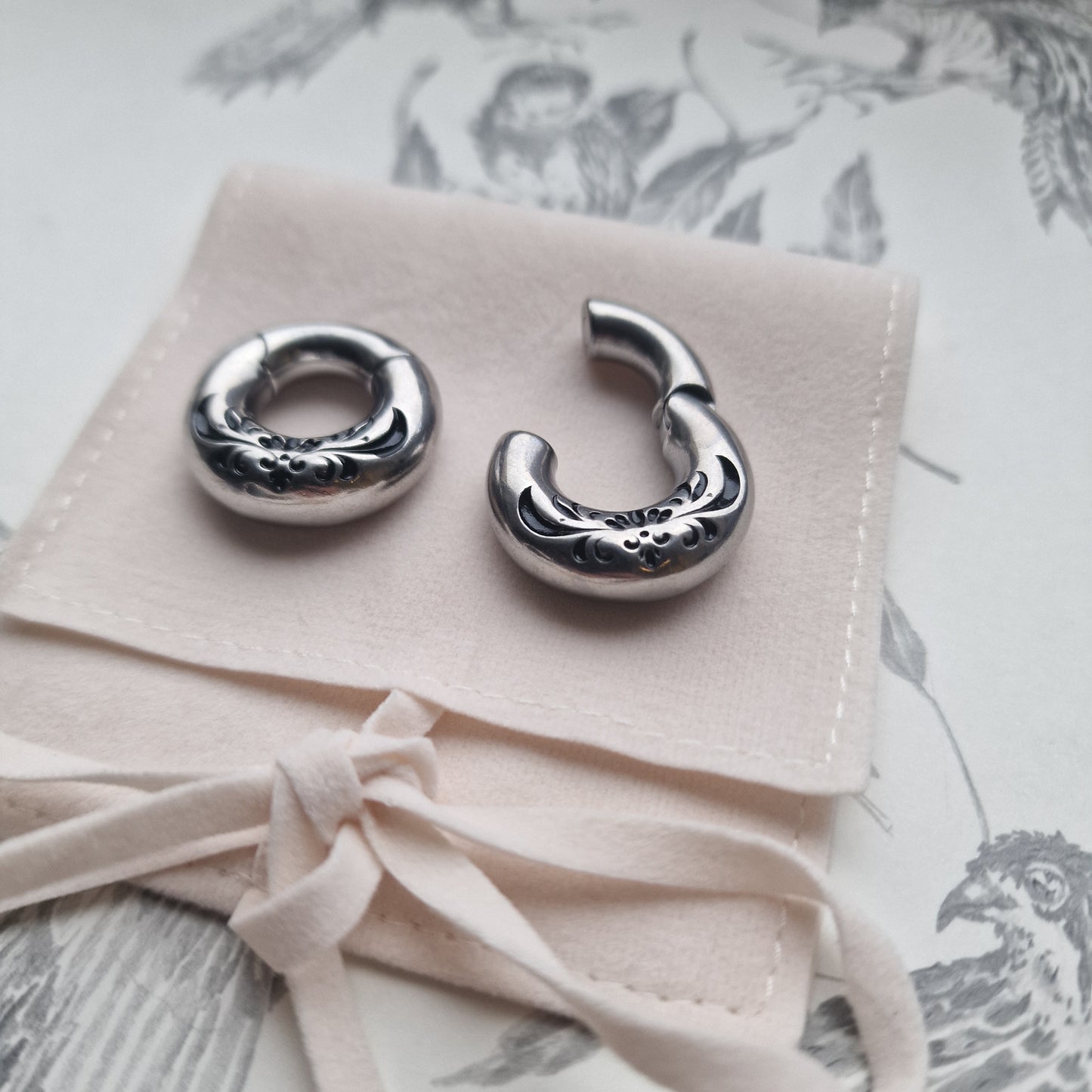 6MM 2G Silver Blossom Huggies