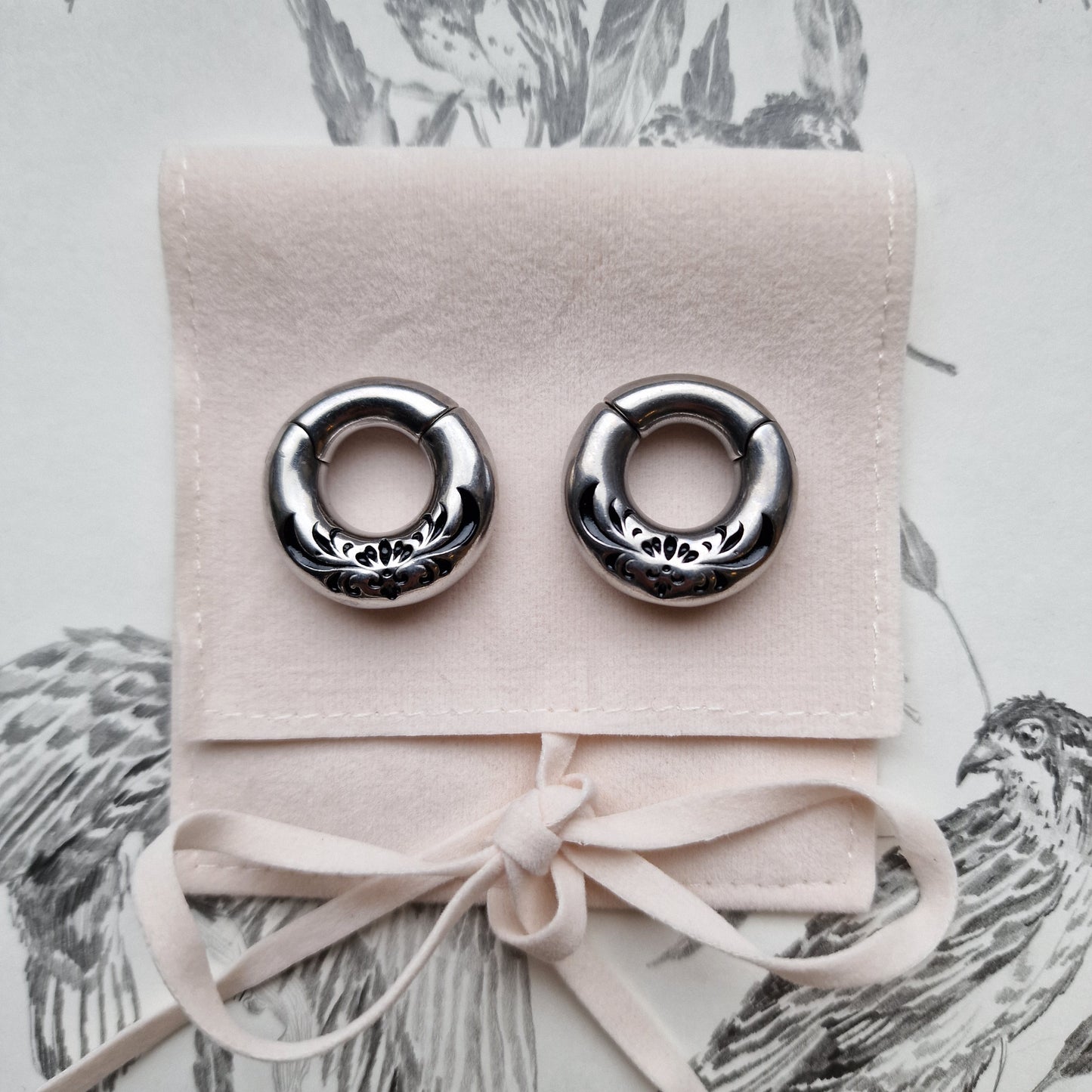 6MM 2G Silver Blossom Huggies