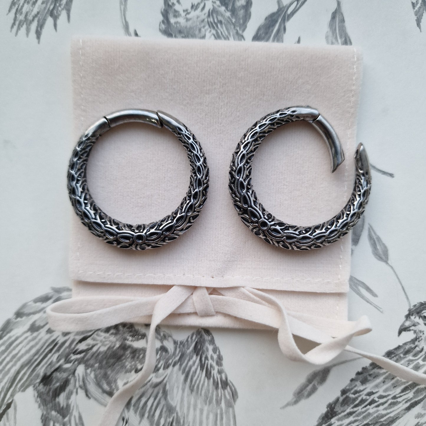 4MM 6G Silver Ivy Thorns Hangers Ear Weights