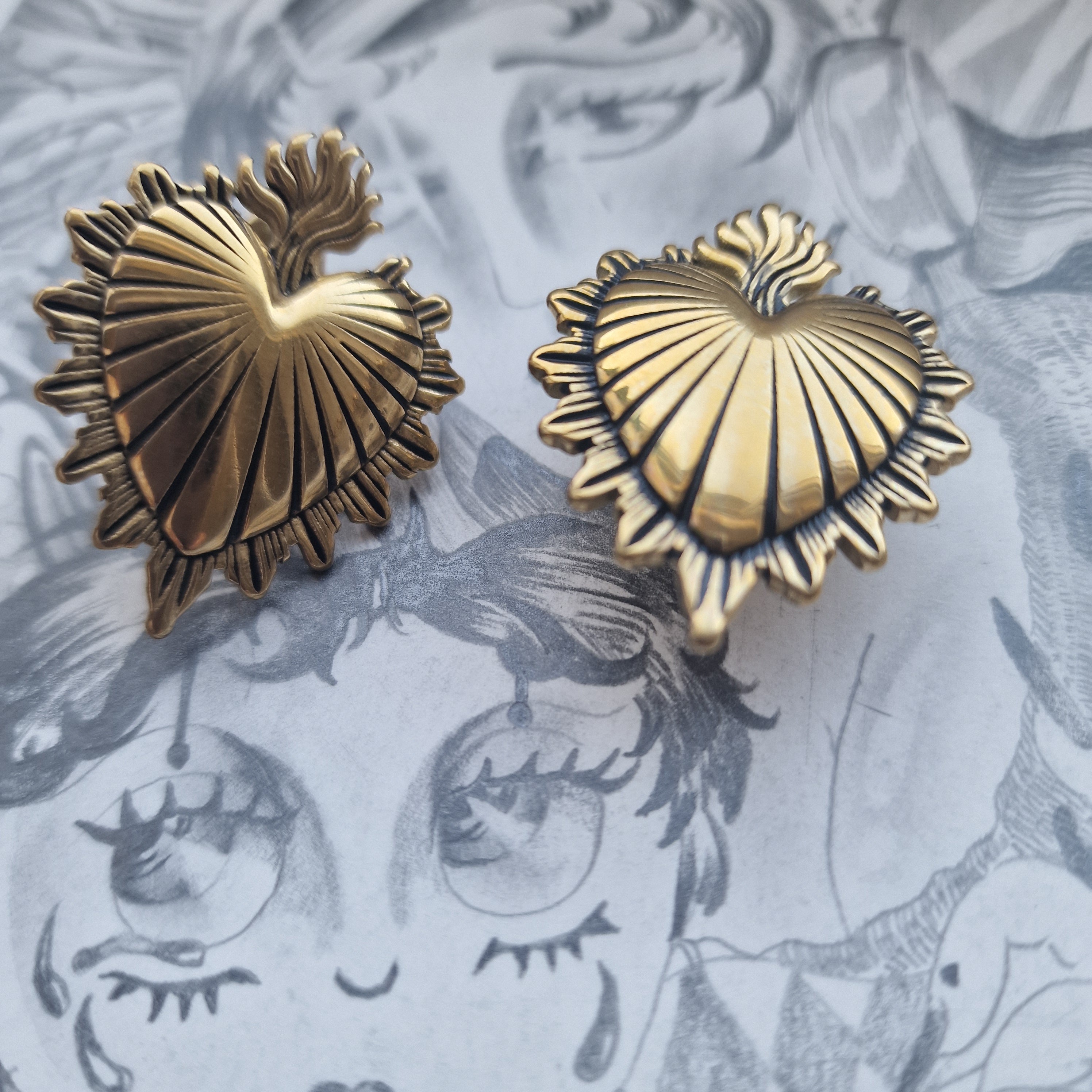 12MM 1/2inch Sunshine Gold Sacred Heart Ear Weight Hangers – CXAPRIL