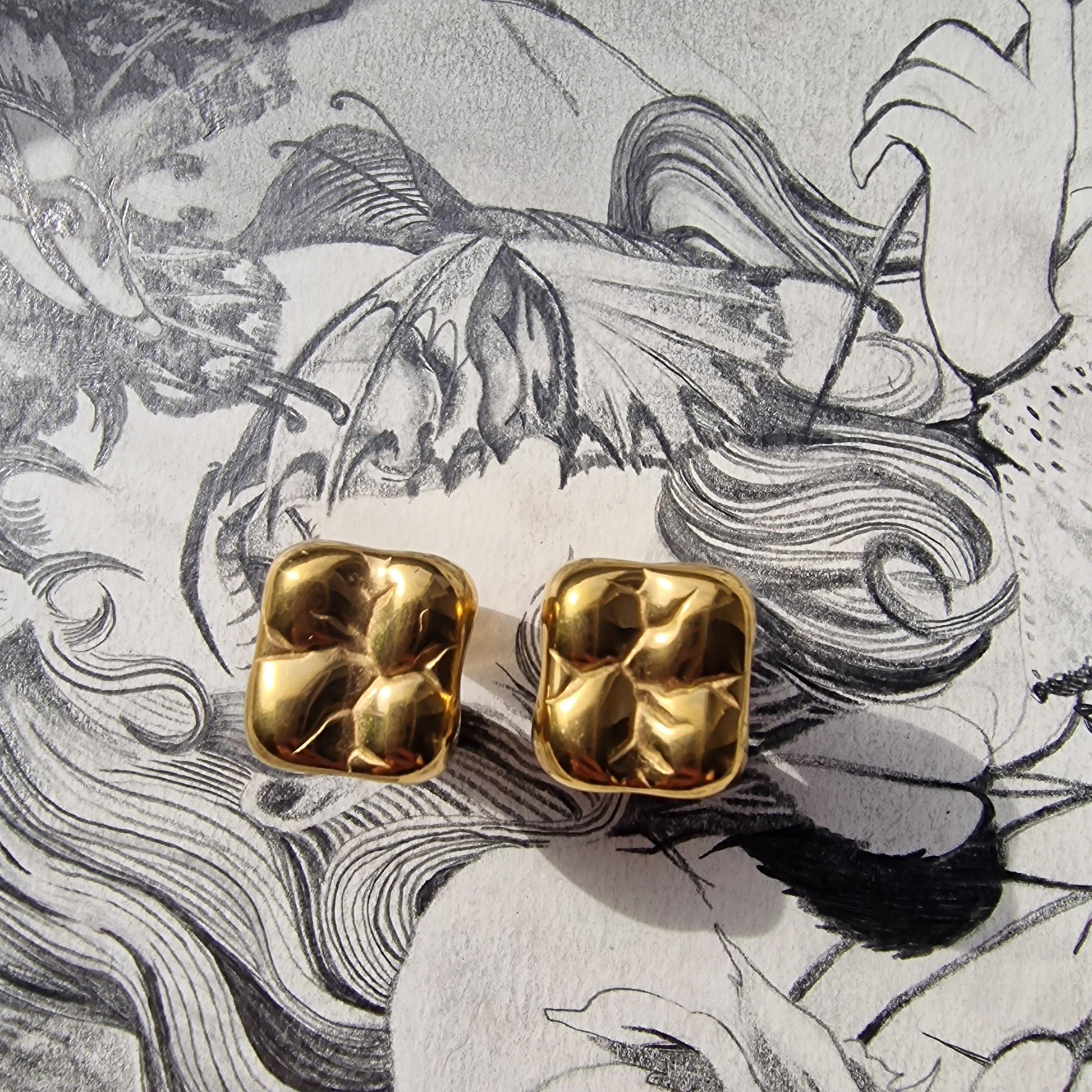16MM 5/8" Tooth Truth Ear Hangers