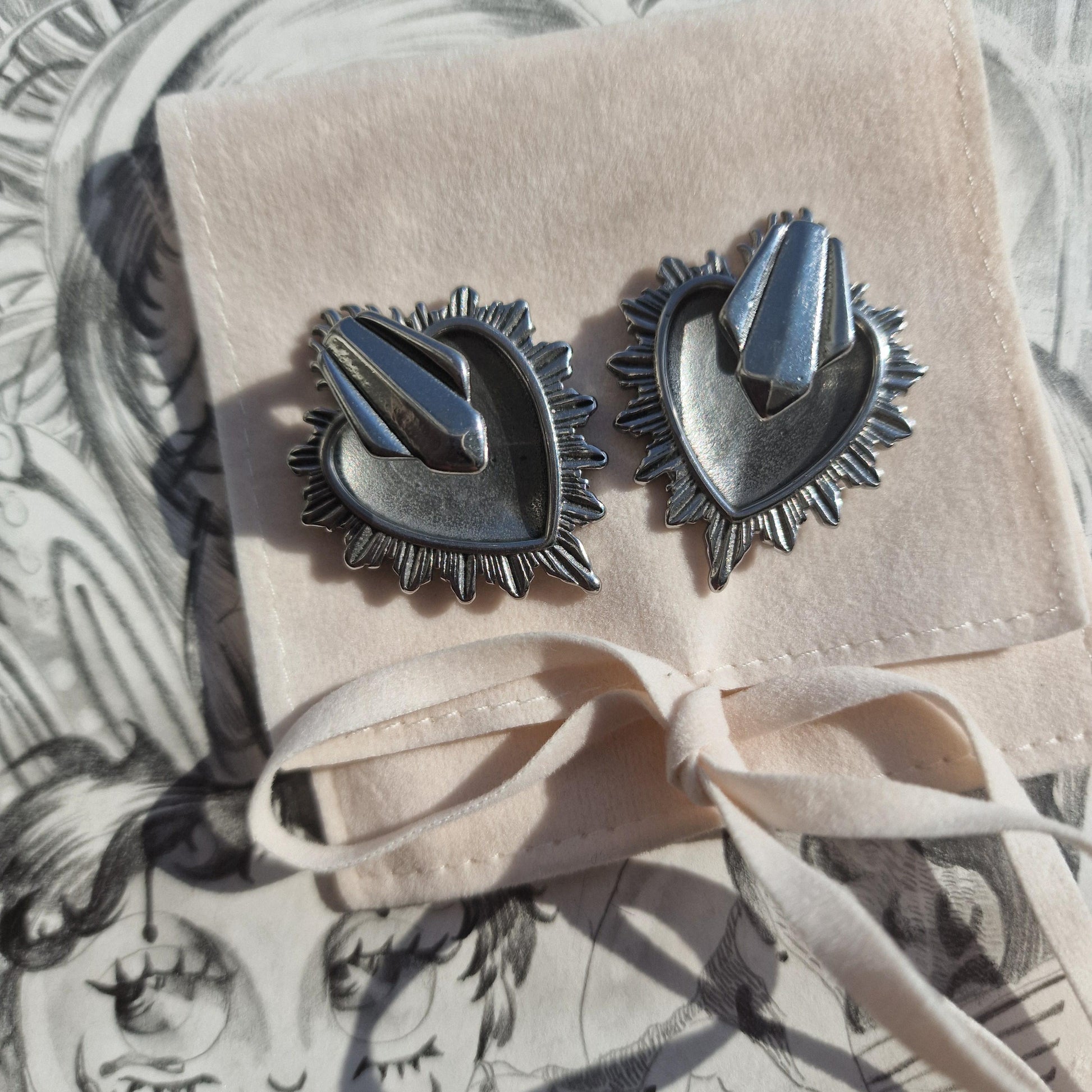 12MM 1/2inch Sacred Heart Hangers