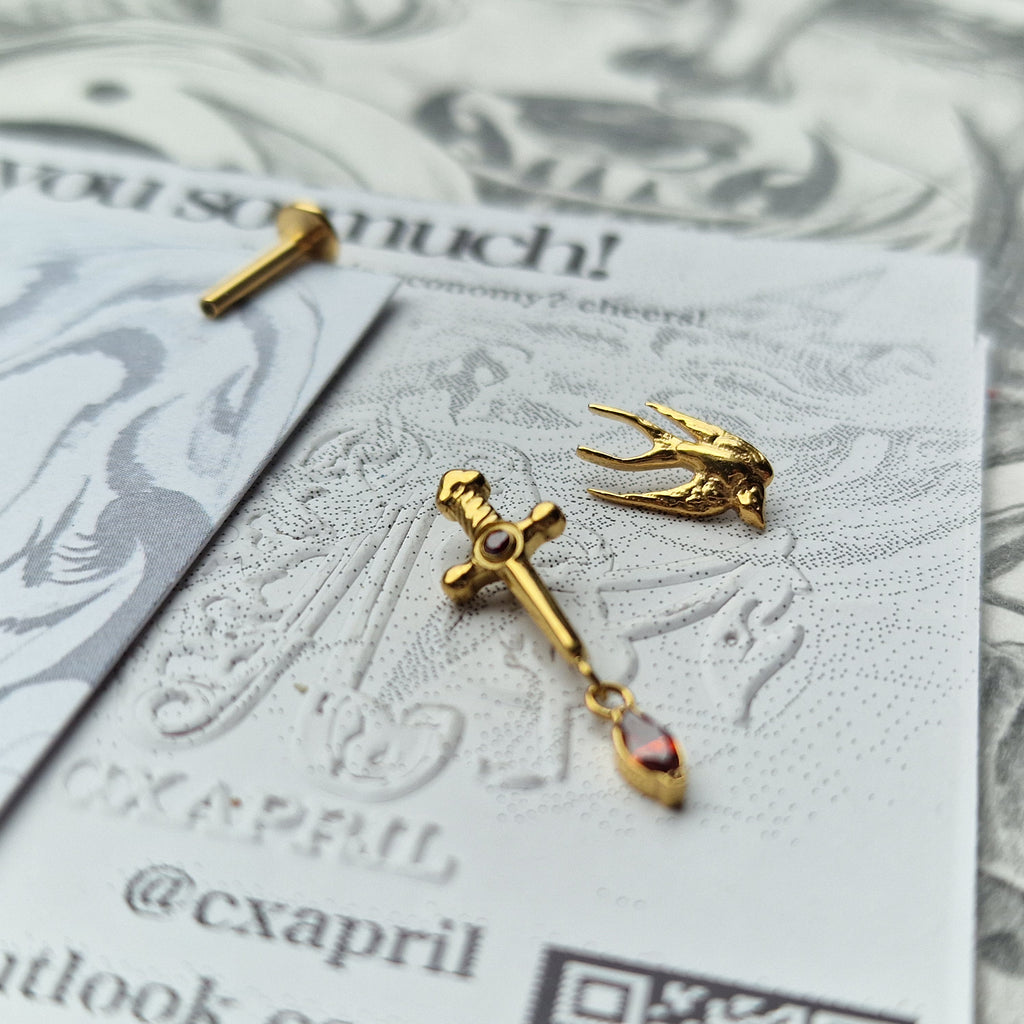 Gold Fantasy Titanium Cartilage Stud Set | Alt Body Jewellery