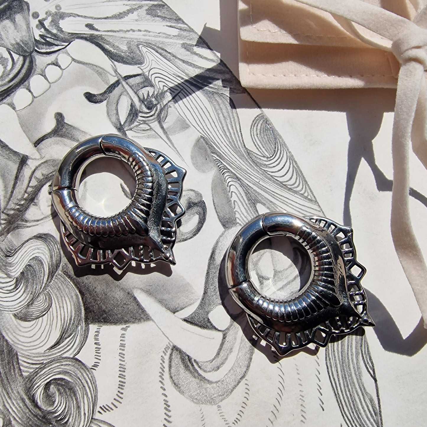 6MM 2G Silver Ear Weight Hangers Teardrop Hangers  Ornate Stretched Lobes Pair