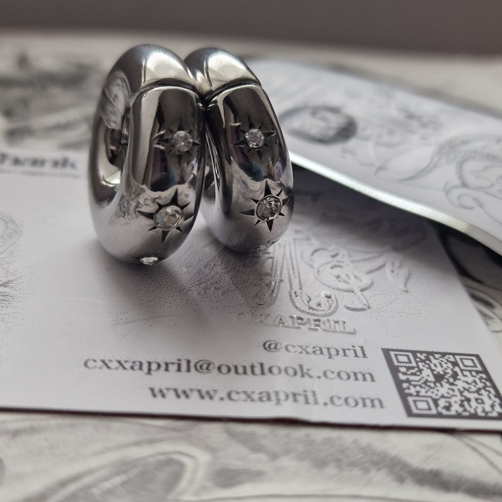 8MM 0G Silver Star Gaze Huggies Ear Weights | Body Piercings for Stretched Ears and Lobes