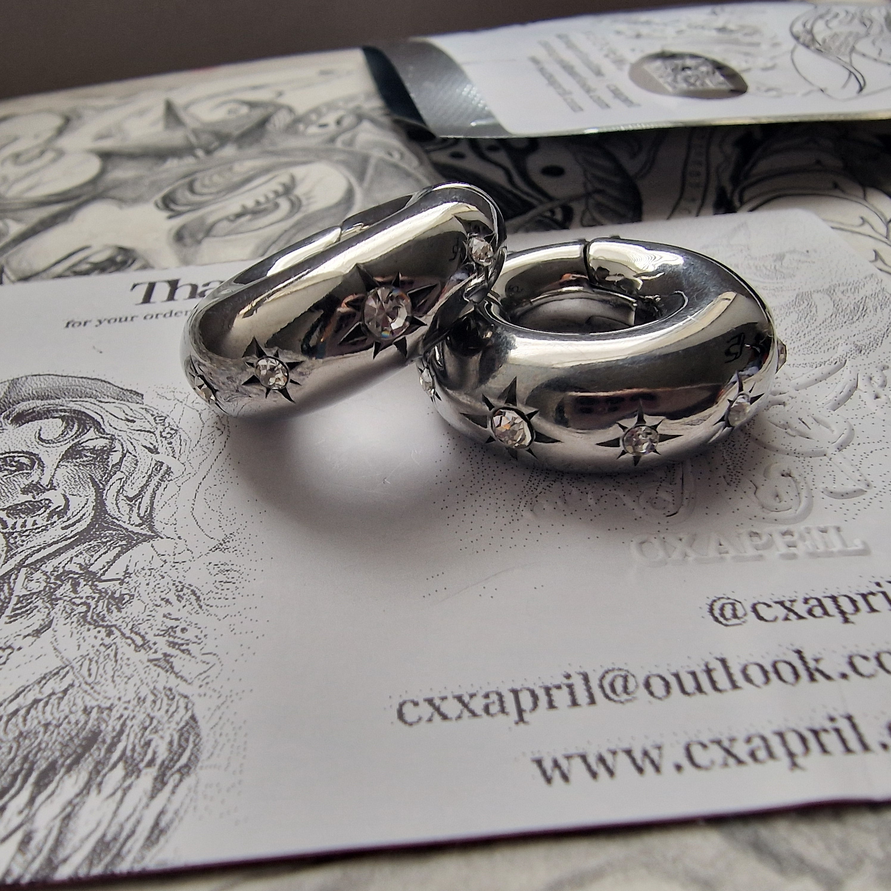 8MM 0G Silver Star Gaze Huggies Ear Weights | Body Piercings for Stretched Ears and Lobes