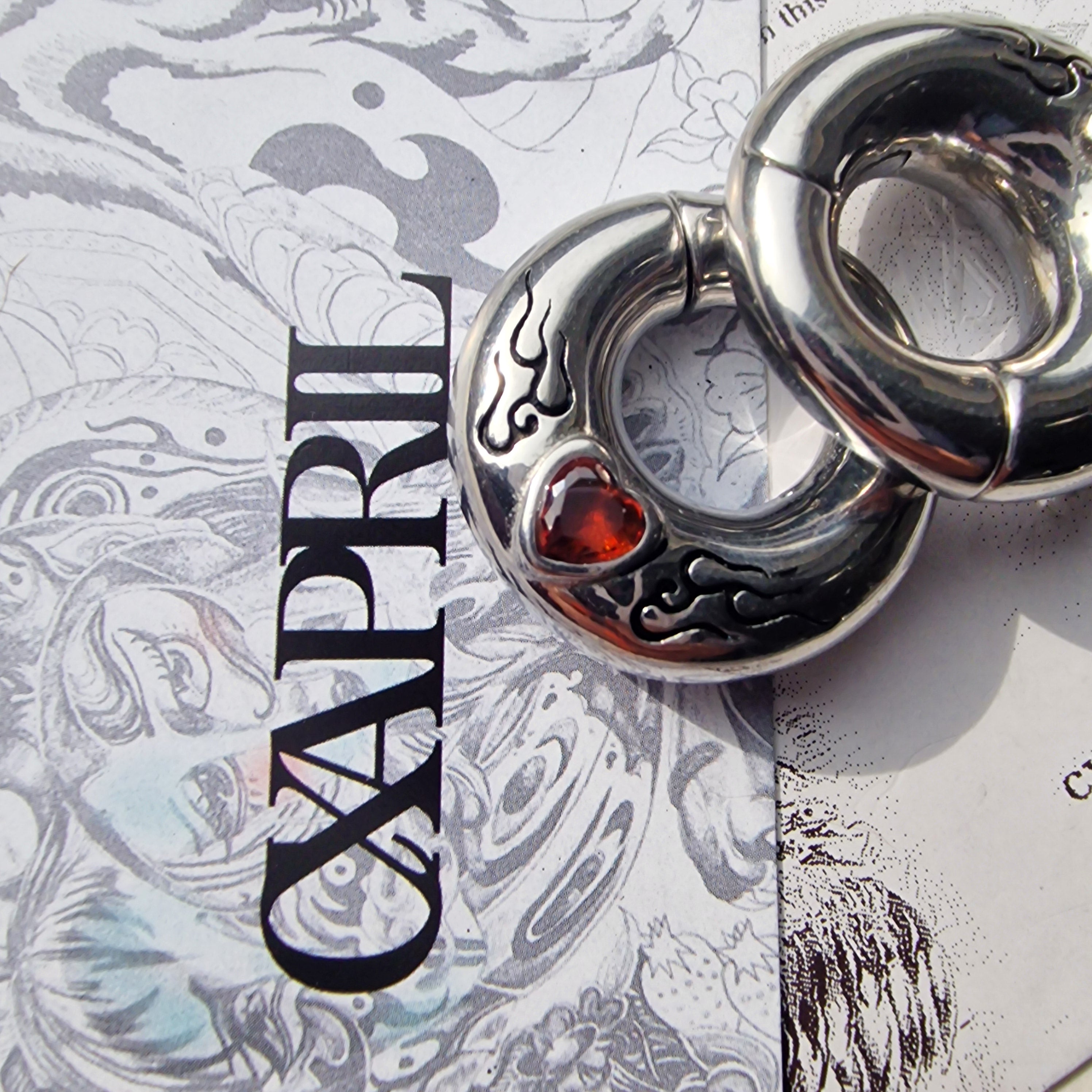 6MM 2G Red Flame x Tribal Tattoo Heart Ear Weights | Stretched Lobes
