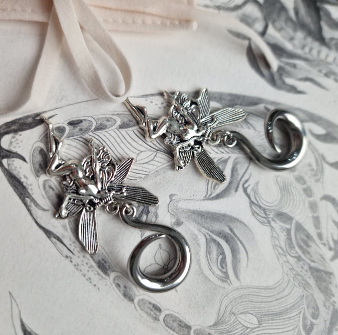 6MM 2G Silver Fairy Dangle Gauges | Alternative jewellery