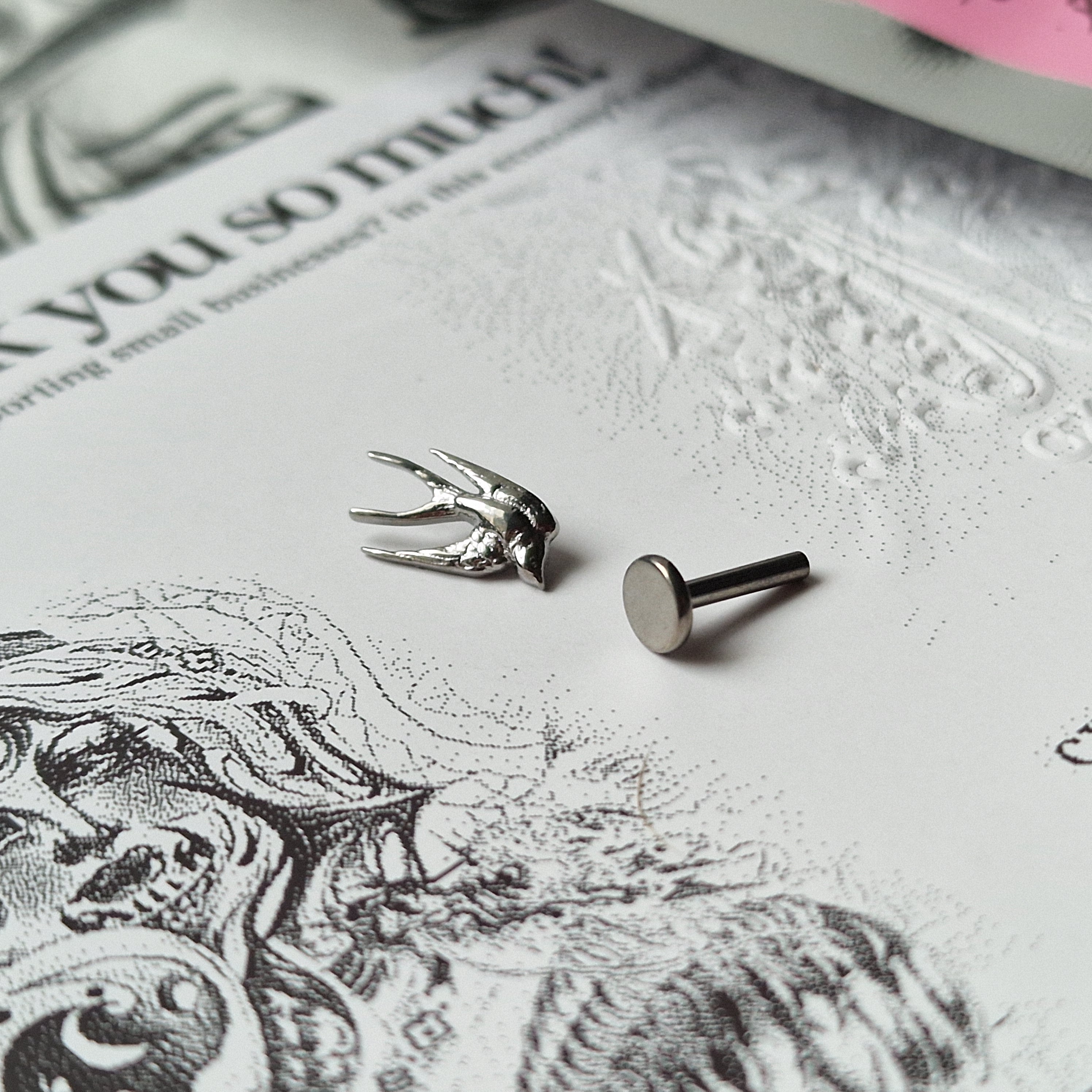 Swollow Bird Cartilage Stud | Silver Titanium Body Piercings