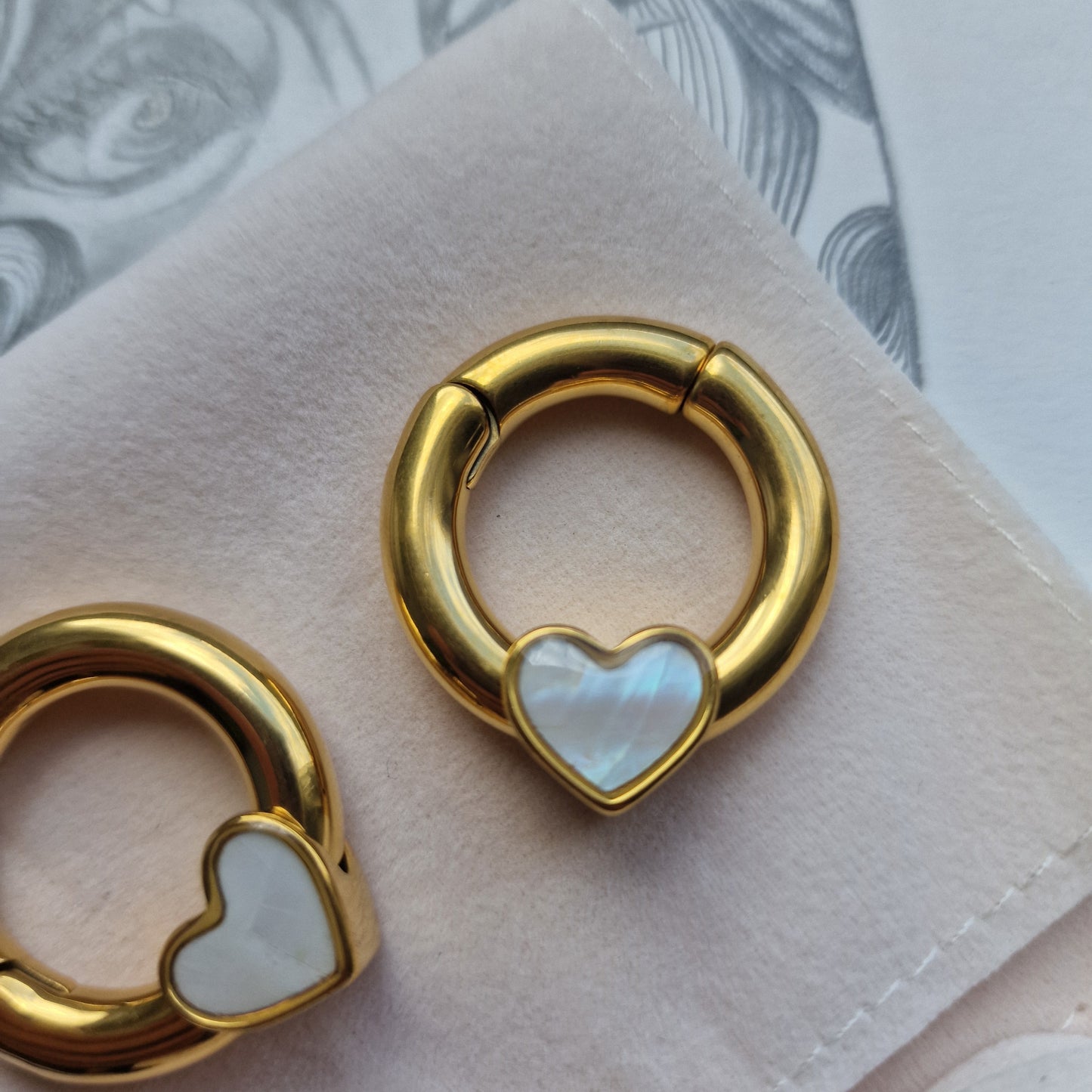 6MM 2G Heart Gold Hoop Hangers Ear Weight | Mother of pearl hangers Tapers Plugs