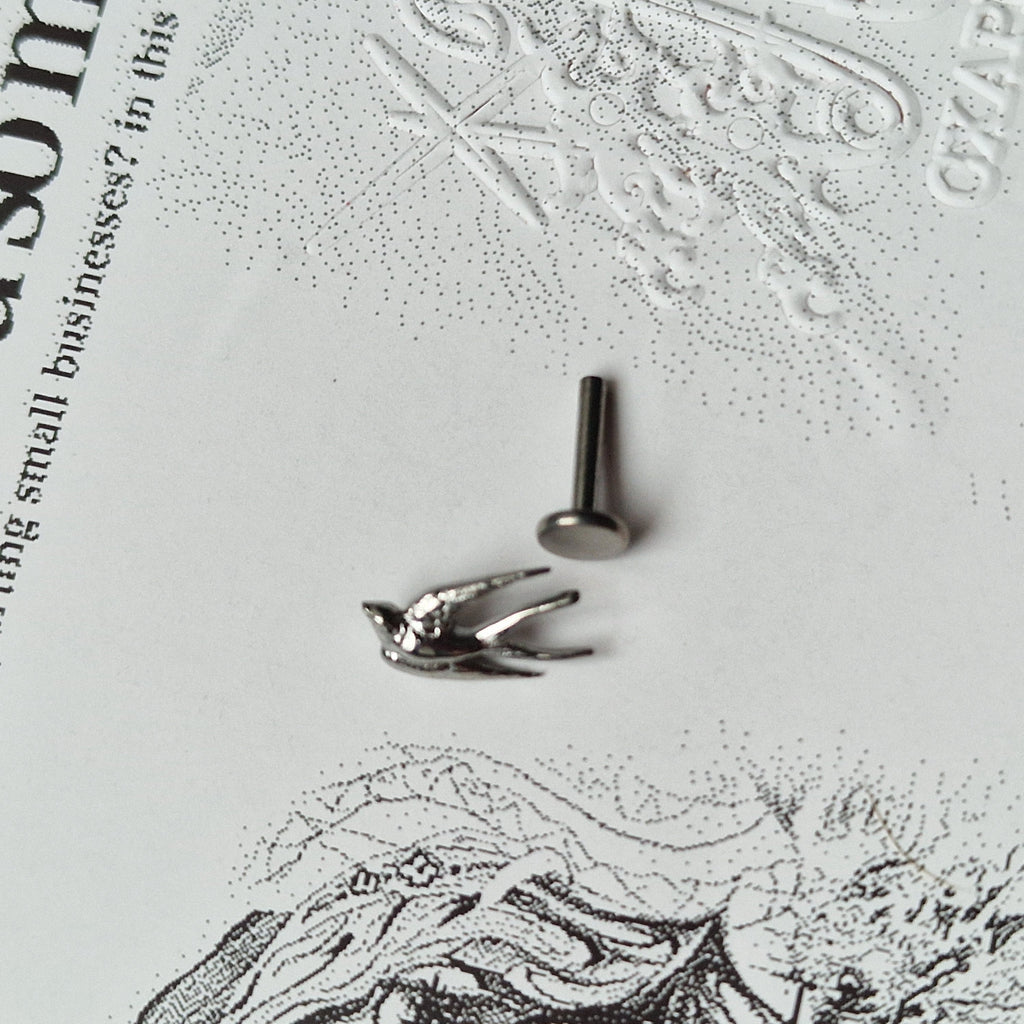 Swollow Bird Cartilage Stud | Silver Titanium Body Piercings